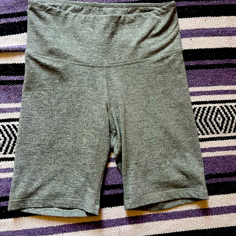 Old Navy Active Workout Bike Shorts
